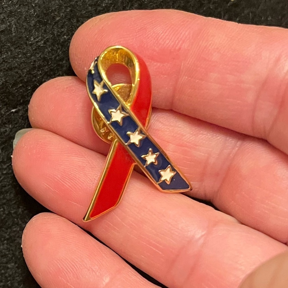 Patriotic American Flag Ribbon Pin with Stars - Picture 6 of 7